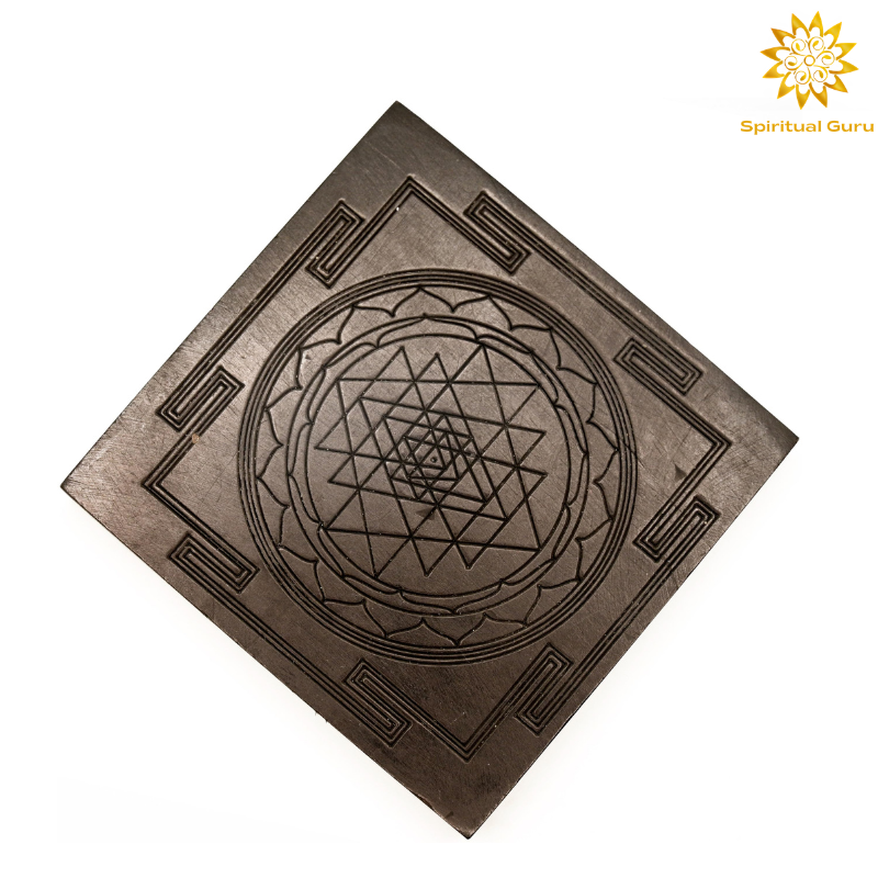 Karungali Sri Yantra